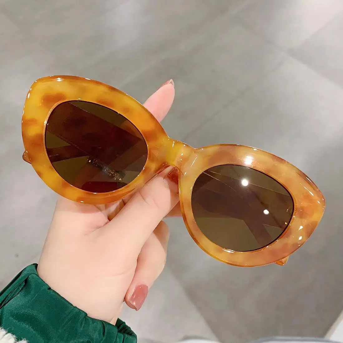 Ins Popular Retro Shades Oversized Sunglasses Sun Glasses Thick Frame Oval Sun Glasses