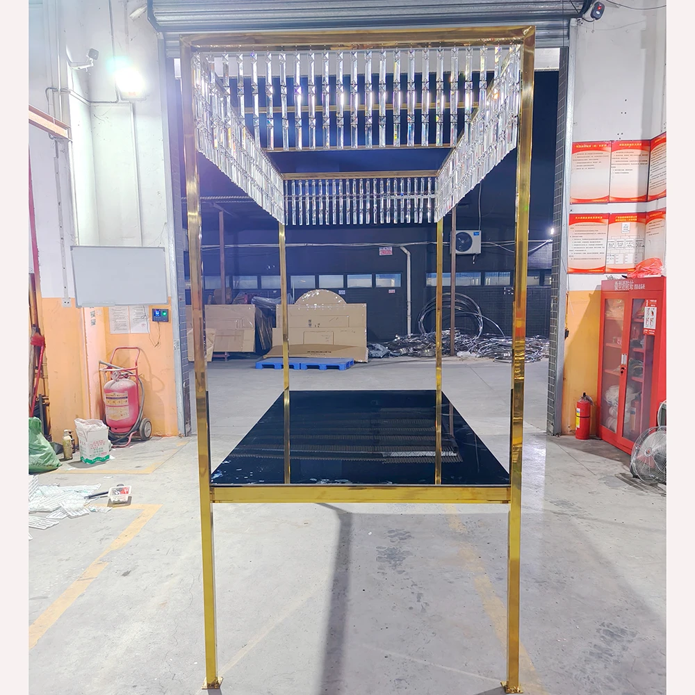 

Rectangle Tempered Event Decor Luxury Crystal Gold Stainless Steel Wedding Tables for Wedding Events