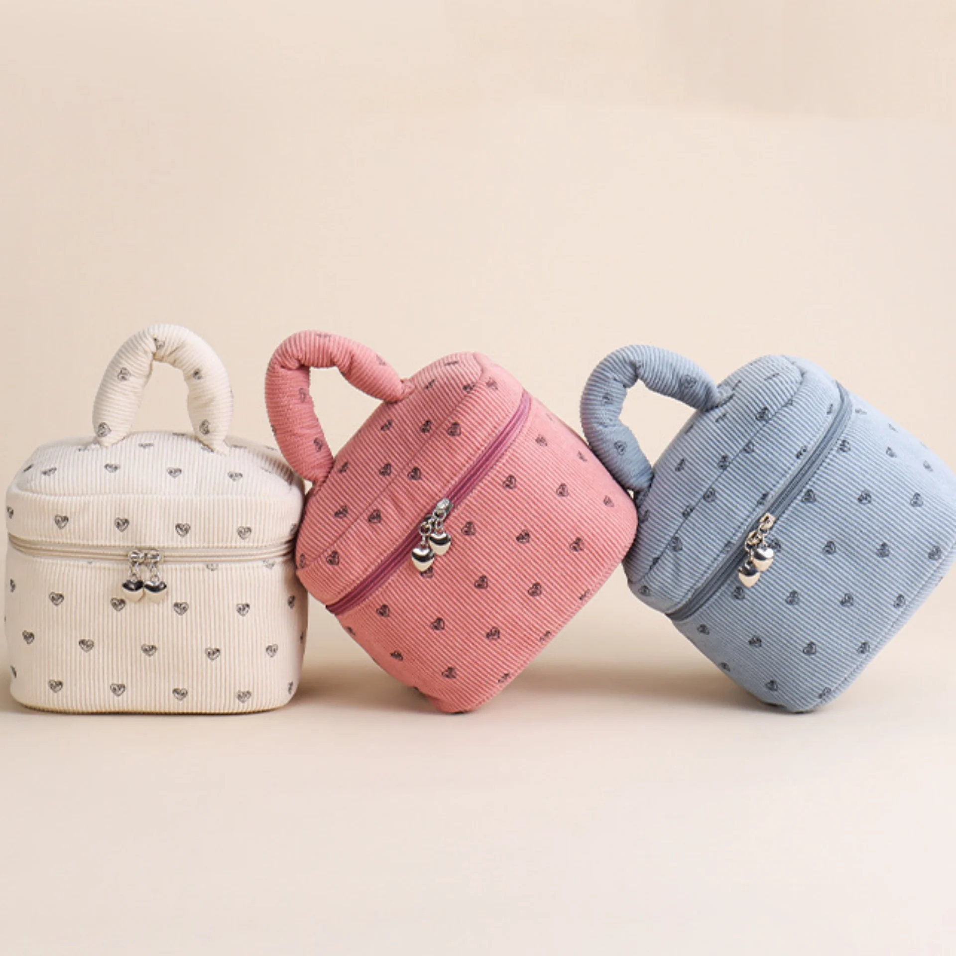 Big Size Corduroy Heart Tote Women Makeup Bag Portable Cute Ladies Cosmetic Toiletry Storage Pouch Handbag Zipper Bag