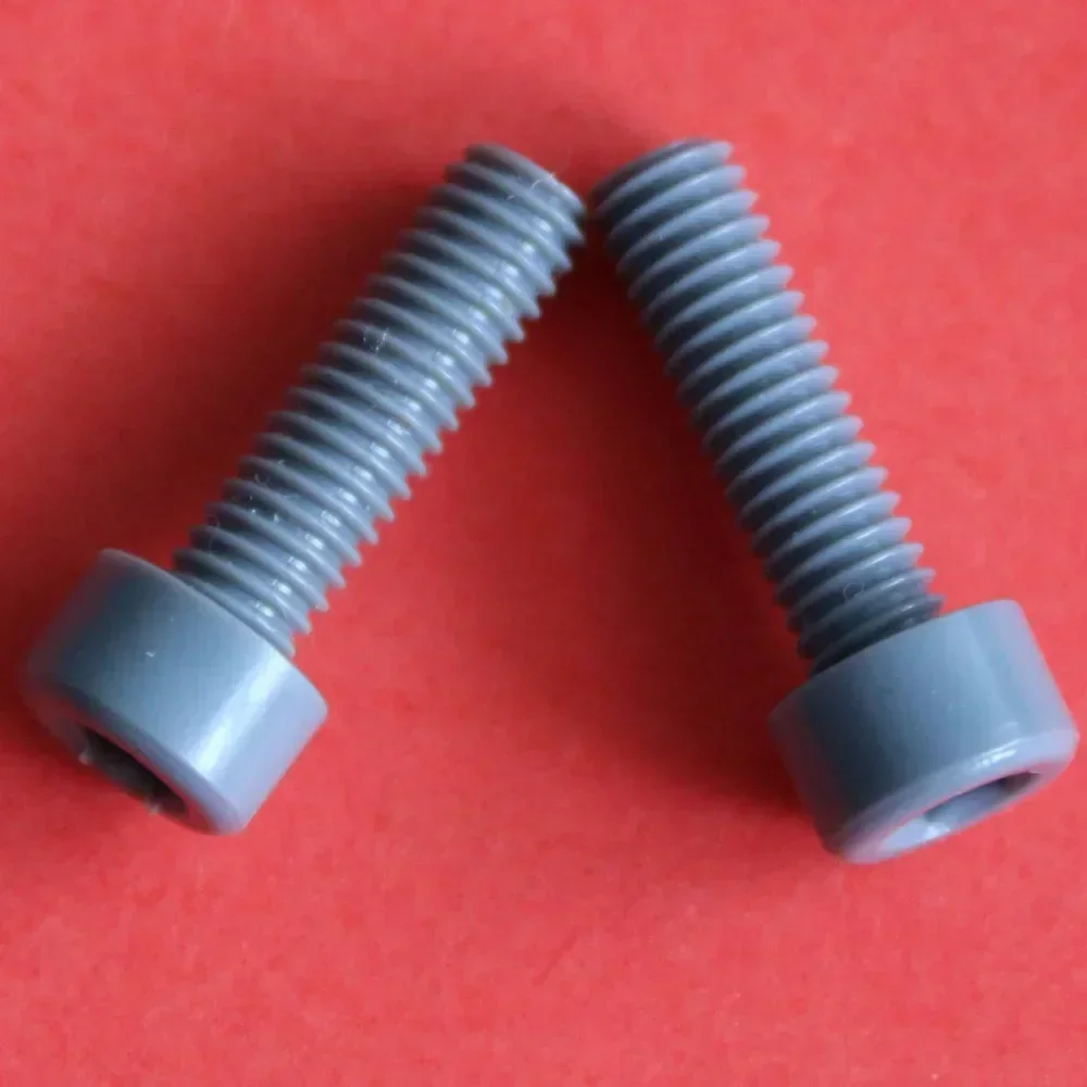 

DycOEdxy M10x16mm-60mm ПВХ Коррозионностойкий, кислото- и щелочной, винт с шестигранной цилиндрической головкой, пластиковый винт