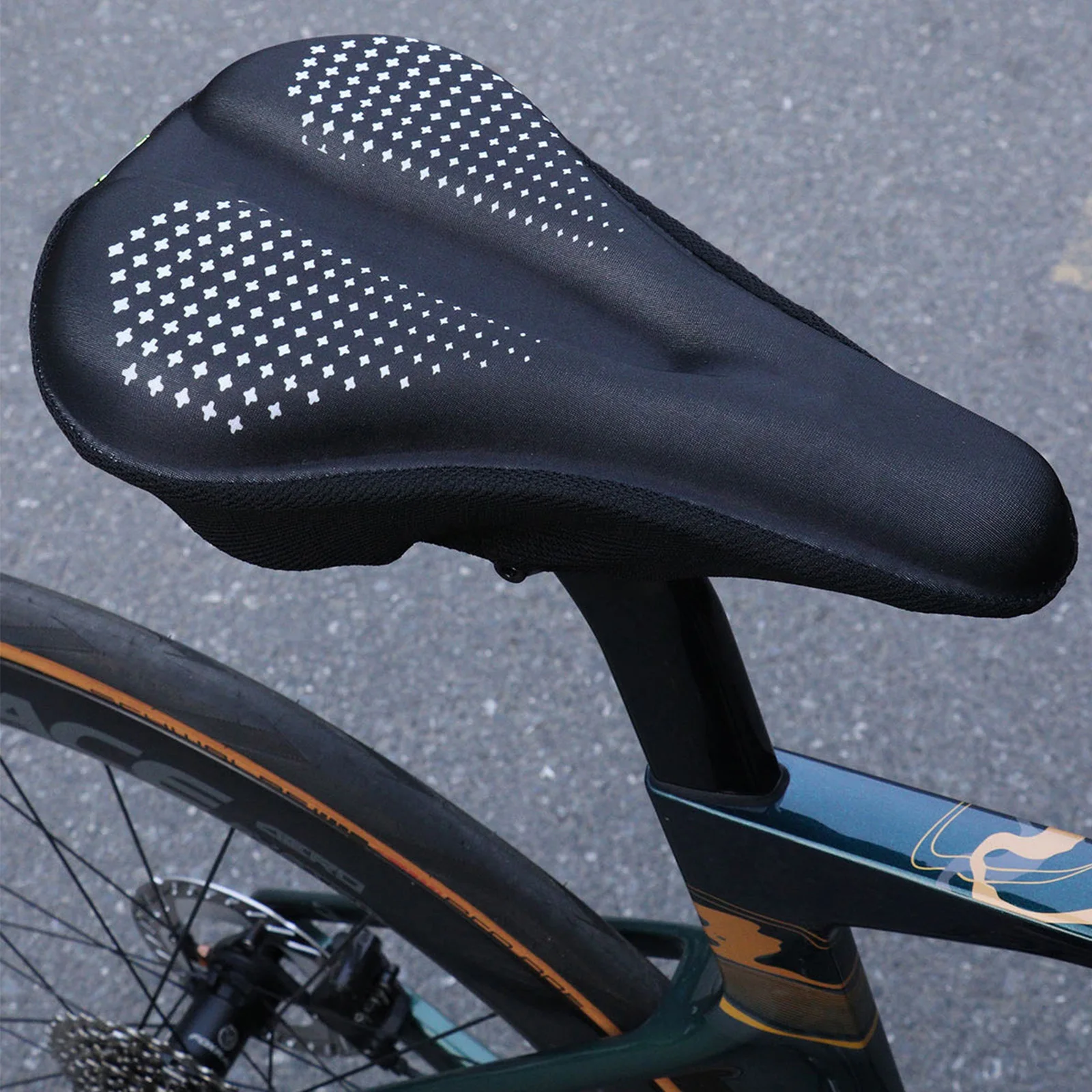 Bike Seat Cushion with Balanced Firmness Level to Support Active Riding Postures Without Compromising Cushioning