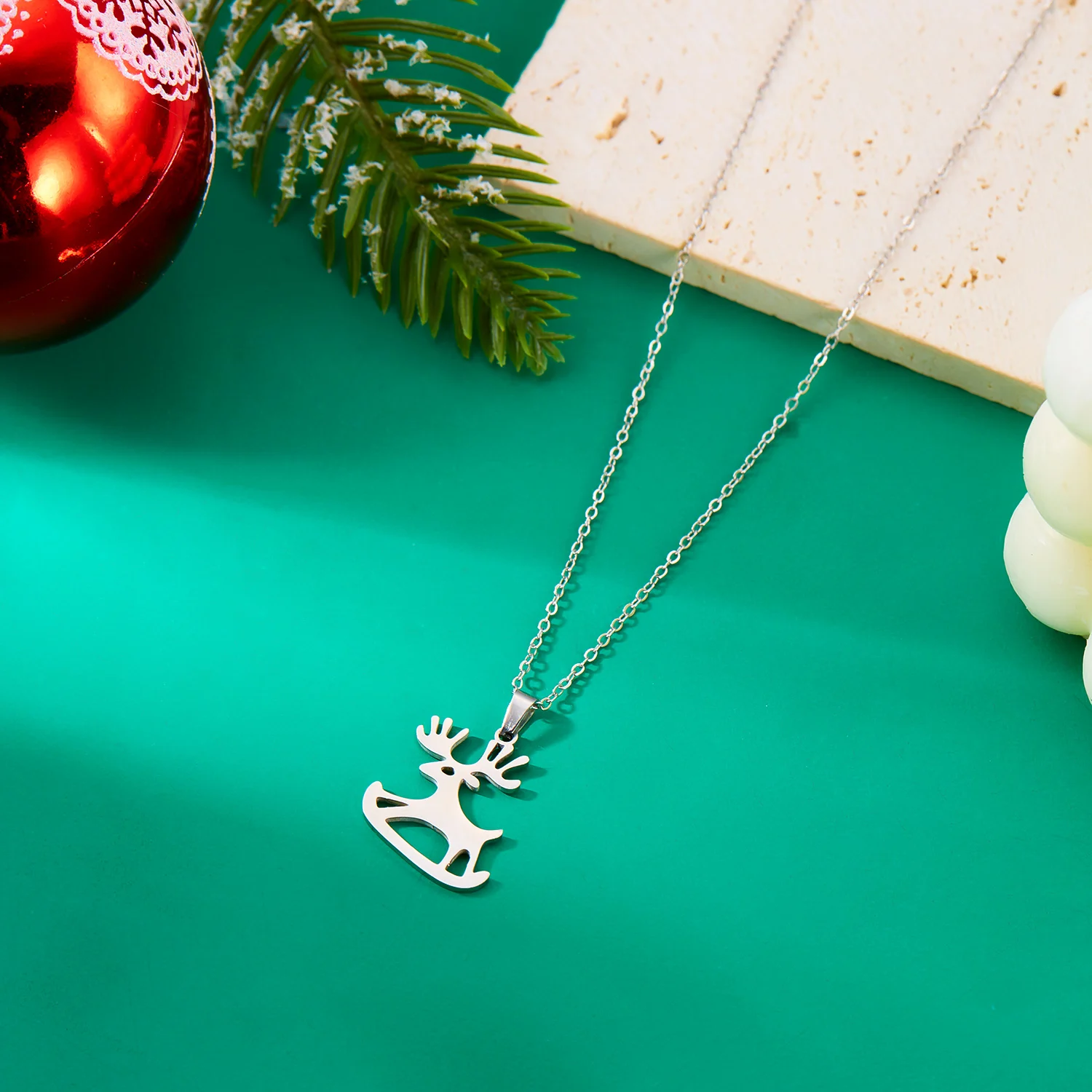 Minimalistische Weihnachts-Anhänger-Halskette aus Edelstahl für Frauen, Schneeflocke, Weihnachtsmann, Elch-Halskette, Freundschaft, Hochzeit, Party-Schmuck – Detail 23