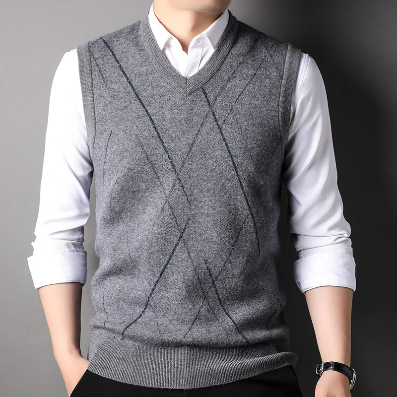 New Men's Design Sweater Vest Knitted V-Neck Sleeveless Wool Pullover Casual Argyle Top Winter Autumn Warm Sweaters Vests