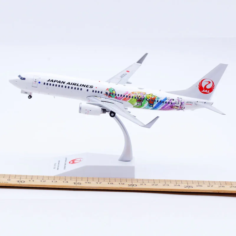 SA2006 Alloy Collectible Plane Gift JC Wings 1:200 Japan Airlines JAL Boeing B737-800 Diecast Aircraft Model JA330J With Stand