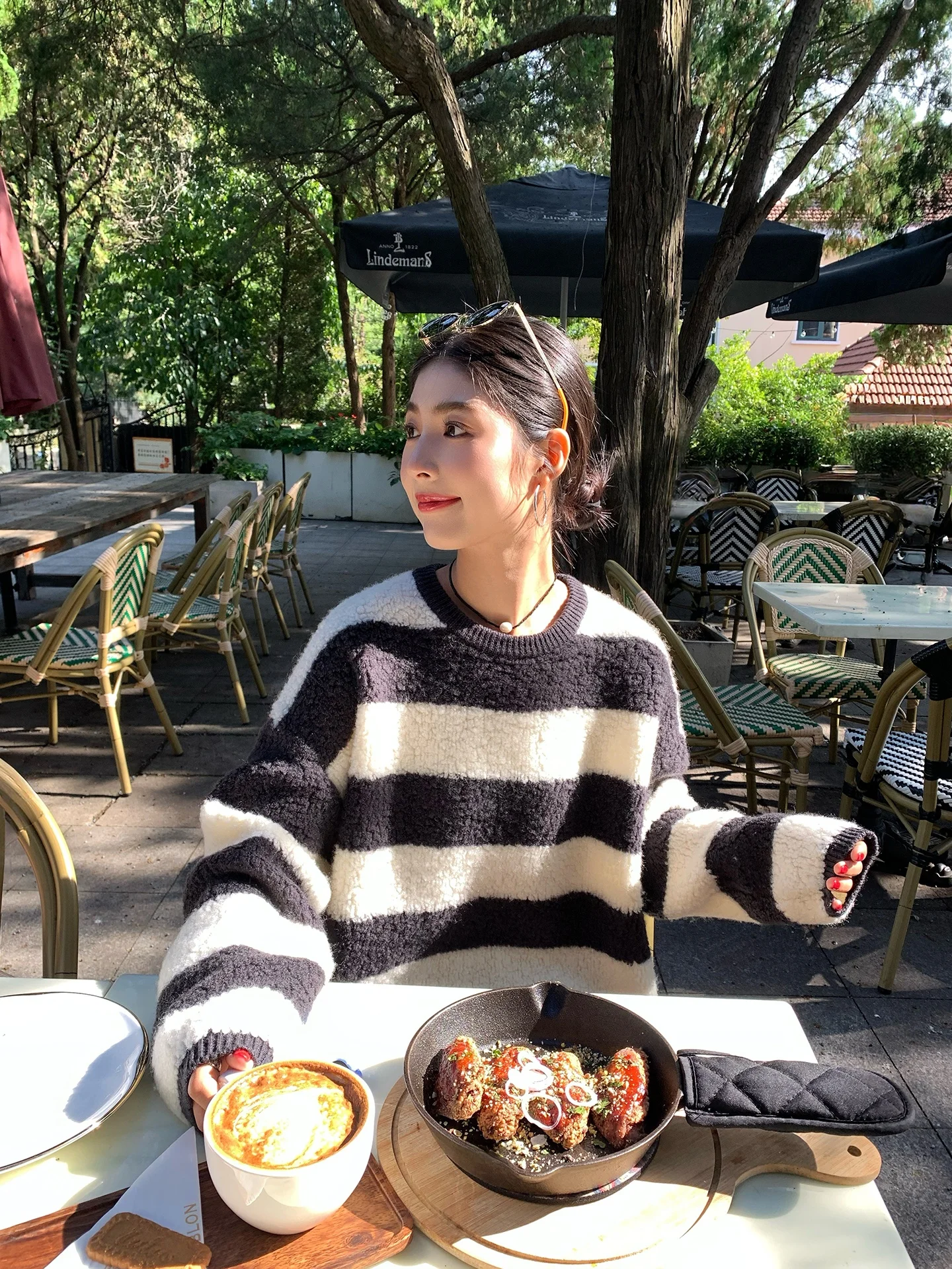 

Свободный вязаный свитер в полоску Верхняя одежда Удобный повседневный свитер из полиэстера Длинный свек круглый Ne Обычный тонкий