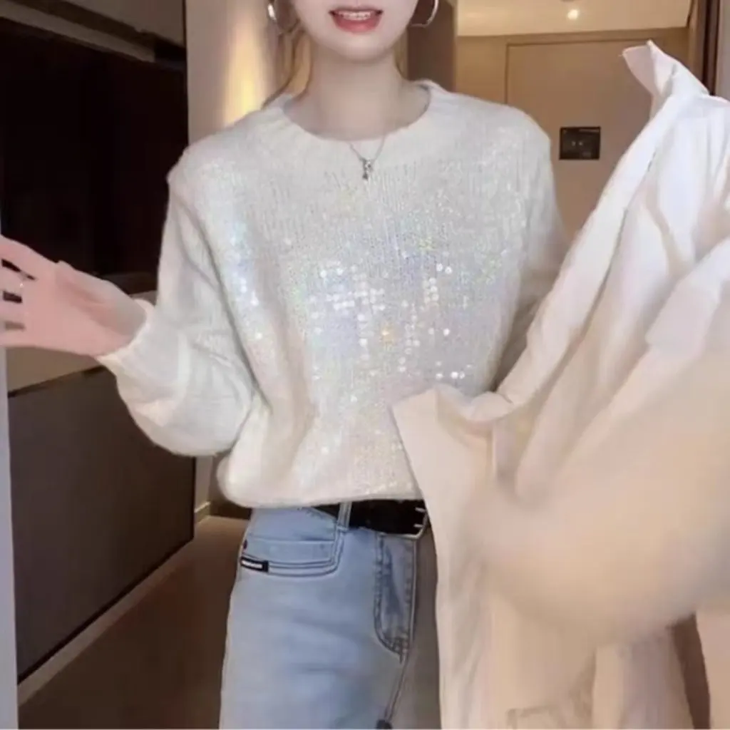 

Women's Heavy Diamond Sequined round Neck Sweater Long-Sleeved Top High-Grade Bottoming Style for Early Spring