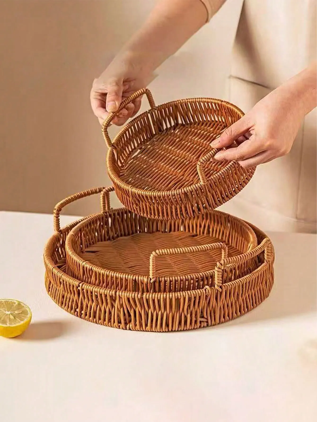 Dual-Use Rattan-Style Woven Basket for Home and Commercial Use, Suitable for Bars, Ktvs, Fries, Peanuts, Candy, Fruit, and Snack Display, 1 Piece view 5