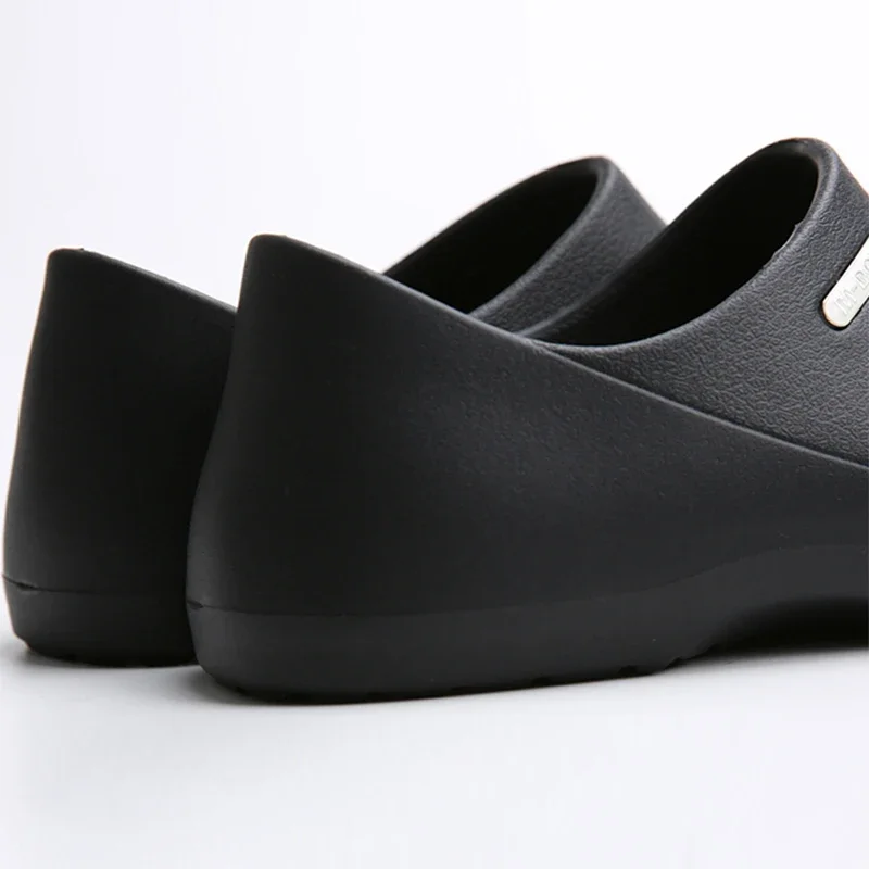 Chaussures de Chef blanches de haute qualité pour hommes, chaussures de travail imperméables pour cuisine d'hôtel, Restaurant, restauration, antidérapantes, chaussures de serveur de cuisinier EVA