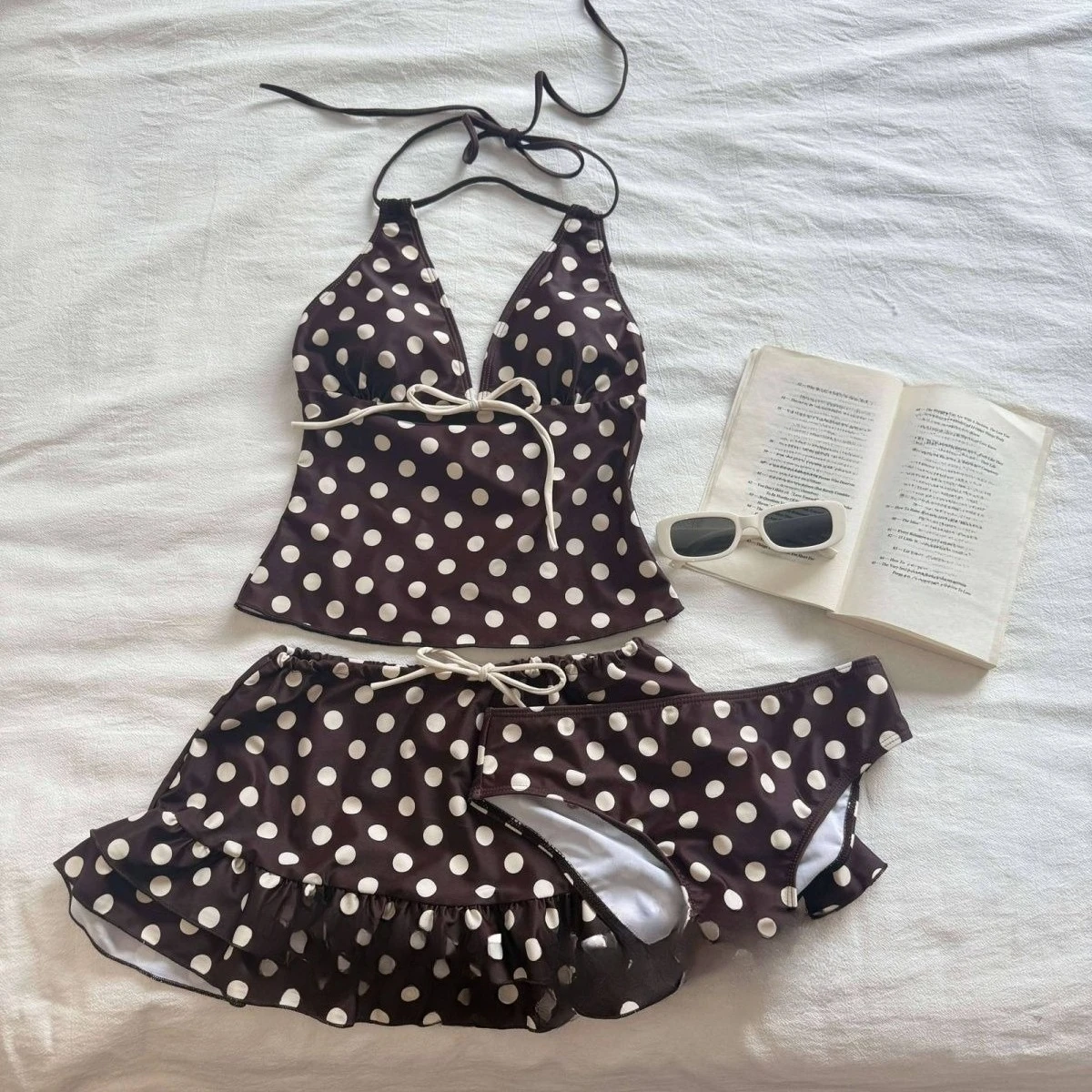 

Женский комплект бикини Y2K из 3 предметов в стиле 2000-х: американский винтажный кроп-топ, летний купальник в стиле Харадзюку, милый и сексуальный пляжный костюм, шикарный.