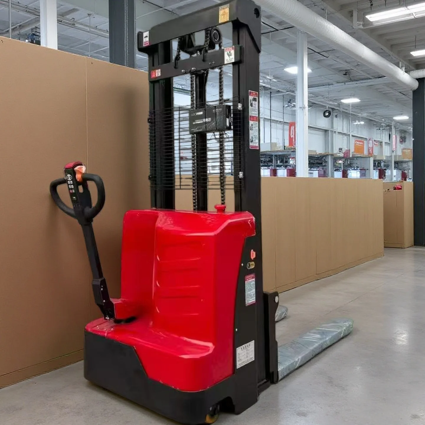 Customized 1Ton 2 Ton Full Electric Stacker Self-Loading Electric Forklift Trucks 1000kg Capacities Low Cost Engine Manufacture