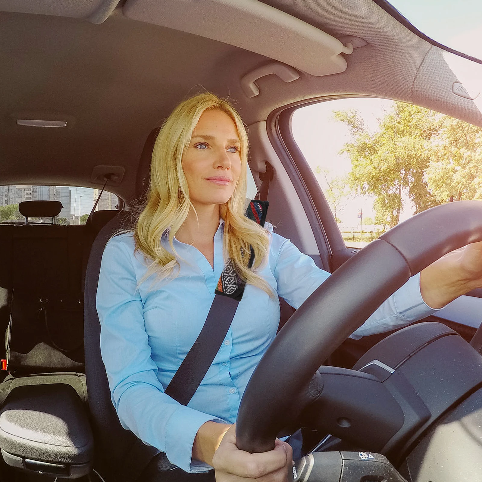 

Stylish Shoulder Protector Long Term Use Safety Cushion Accessory for Comfortable Driving Experience