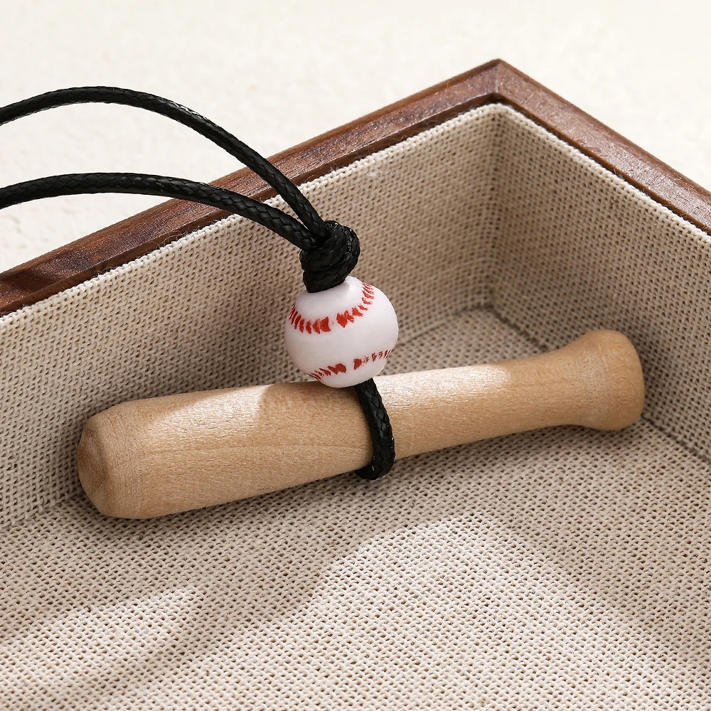Collar de bate de béisbol para hombre y mujer, colgante de madera para juegos de pelota, regalo de equipo deportivo, accesorios de joyería para amigo
