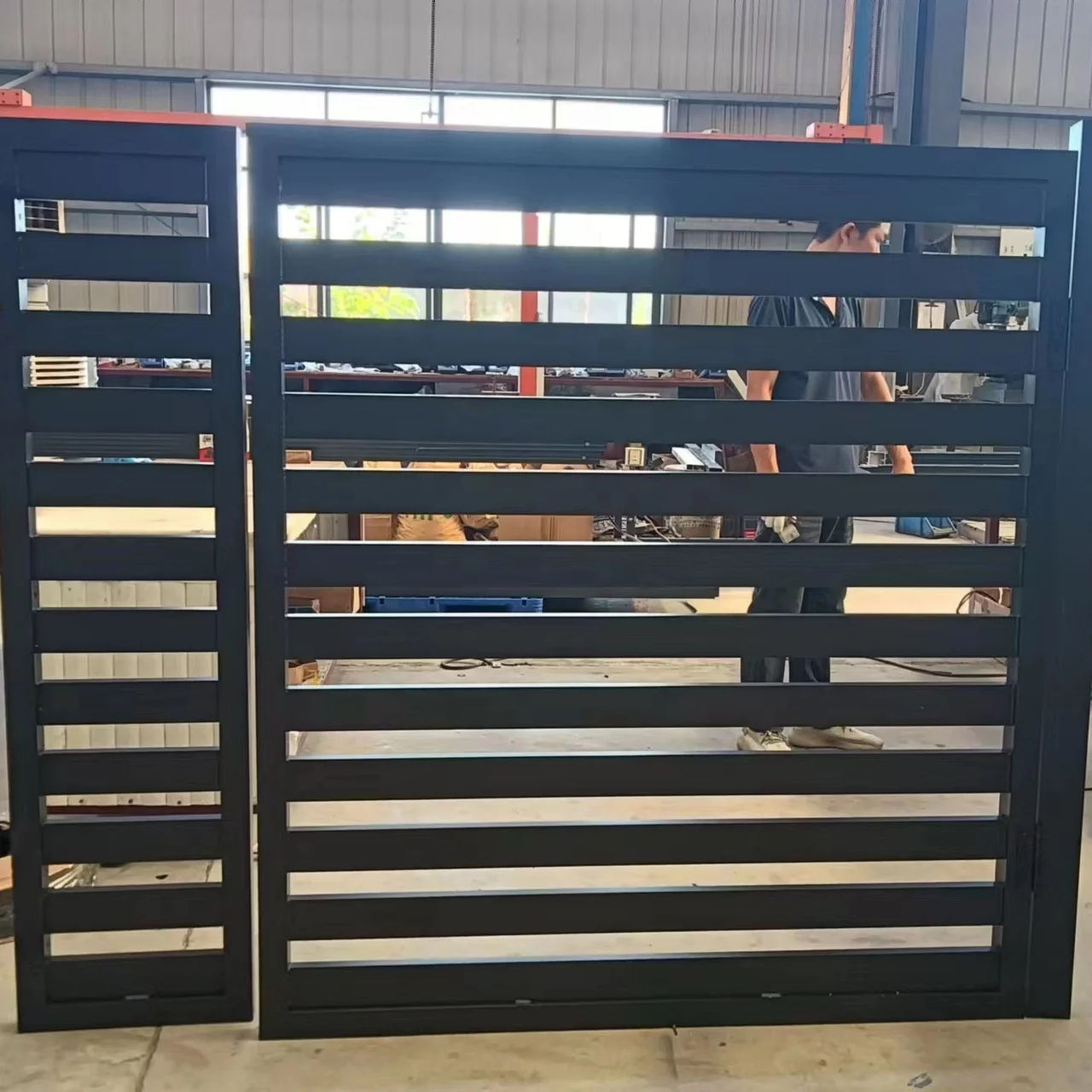 DUTRIEUX التصميم الحديث التلقائي دليل الألومنيوم الفولاذ المقاوم للصدأ سوينغ بوابة السياج باب كهربائي مع قفل النظام الذكي #1