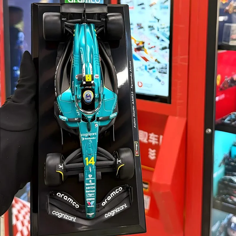 Bburago 1:24 Aston Martin AMR25 #14 Fernando Alonso 2025 F1 Race