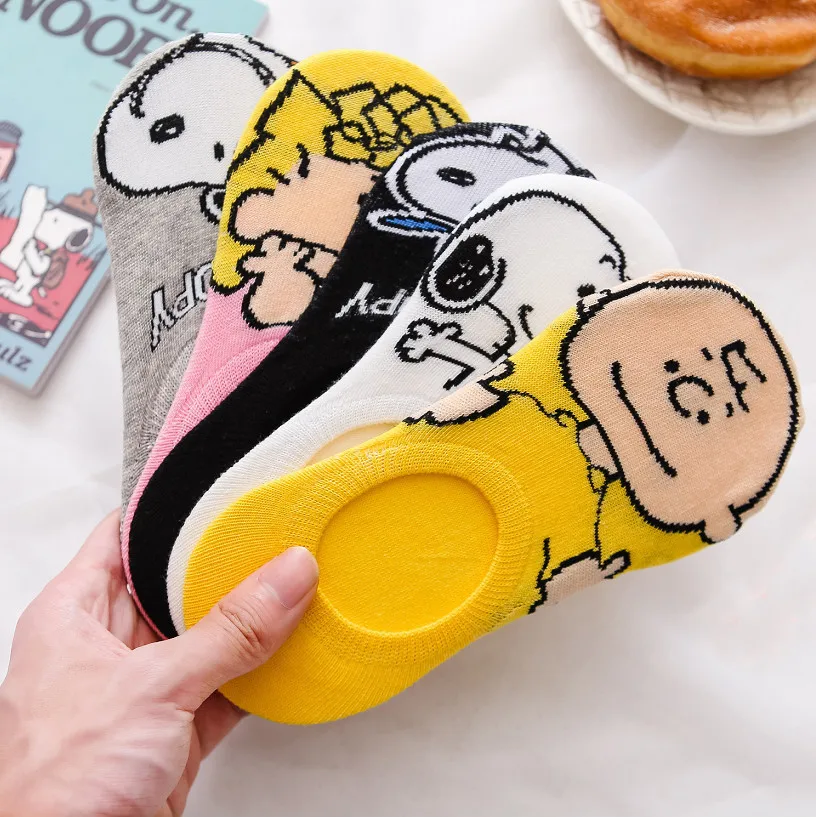 

5/10 pairs For Snoopy boat socks cotton socks sweat-absorbing sports boat socks autumn and winter low-top black and white socks