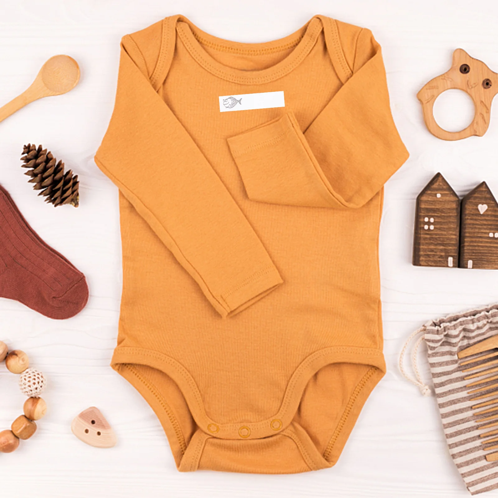 

DIY Iron on Name Labels Cartoon Clothing Tags Decorative Blank Writable for Adults Hats Shoes Scarves Gloves