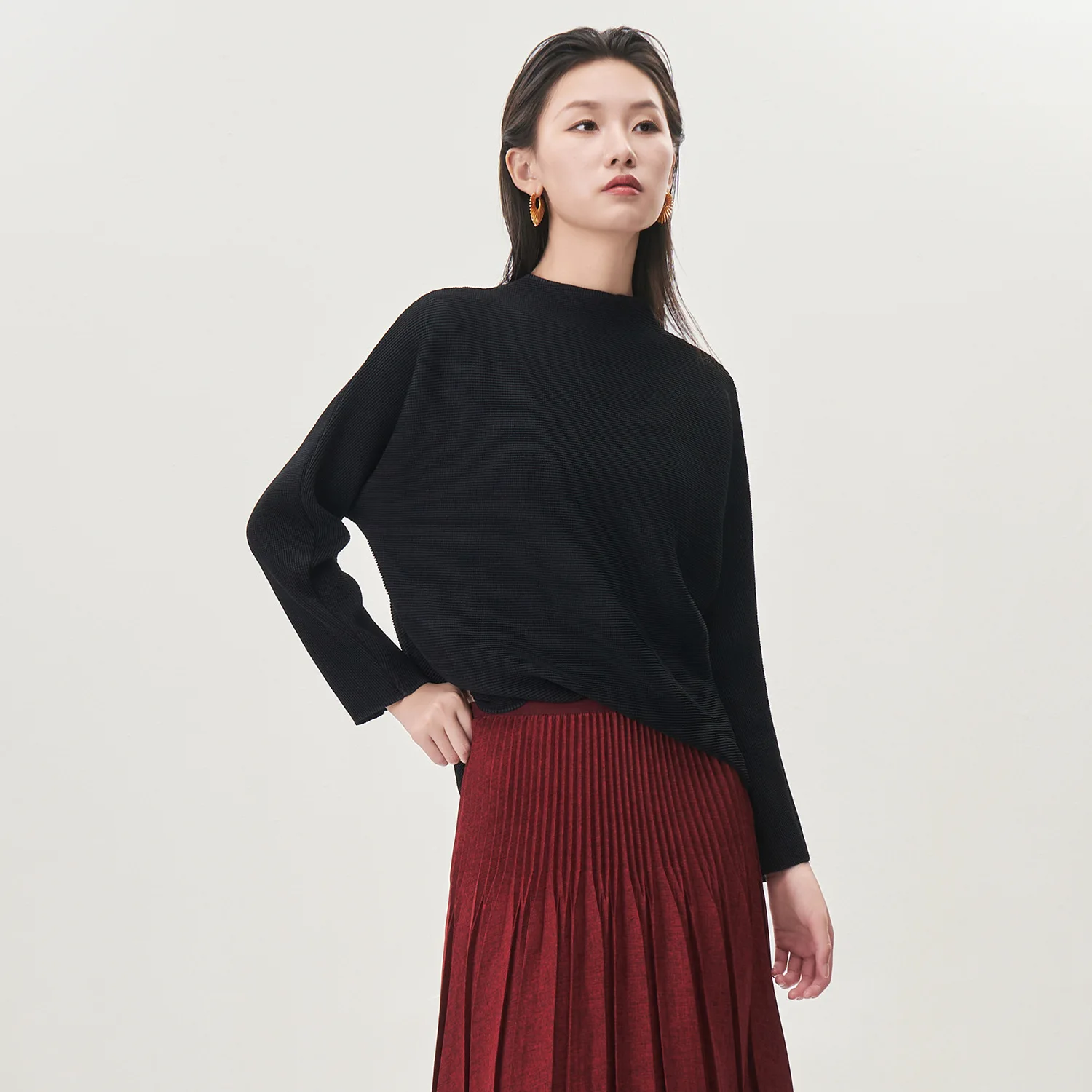 Miyake Fold 2025, herfst/winter dames T-shirt met lange mouwen, damesmode, losse grote effen kleur, veelzijdige mode-top herfst