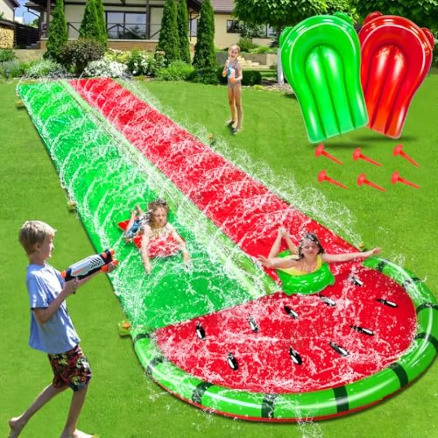 

Трехсторонняя безопасная водная горка-забор для газона с 2 бодибордами для взрослых, сверхпрочные водные игрушки, разбрызгиватель, 2 гоночные дорожки, для улицы