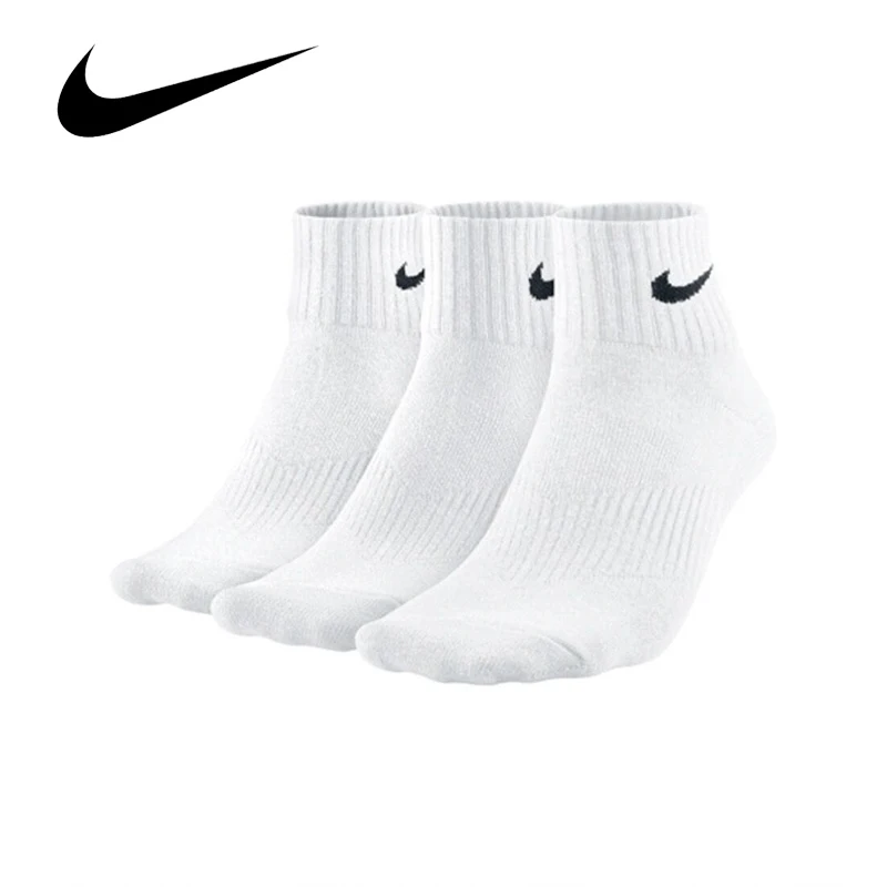 Original Nike Lightweight Unisex Sports Socks Men\'s and Women\'s 3 Pairs Casual Breathable Tube White Short Socks M L XL SX4706