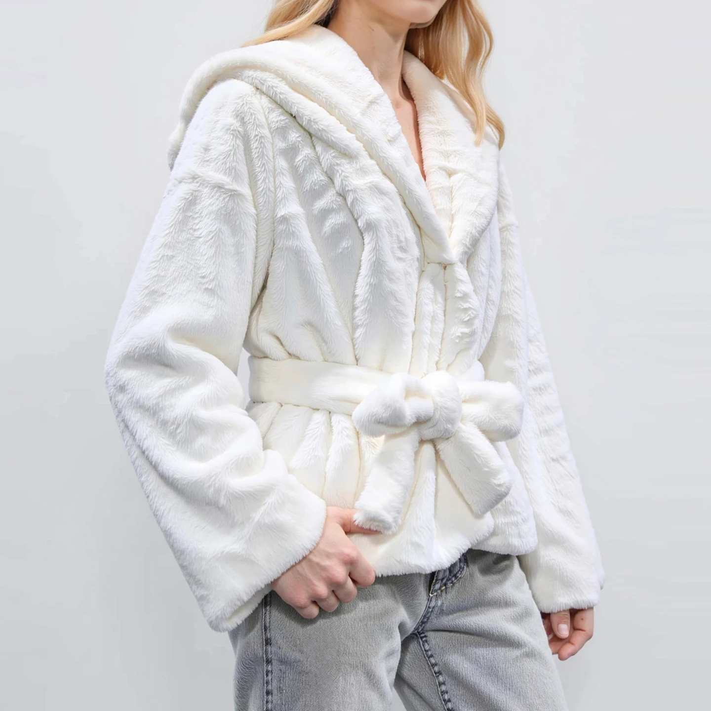 Ele Simple manteau femme avec ceinture et capuche hiver 2025 Faion Personali Match toutes saisons cuir fourrure Jaet