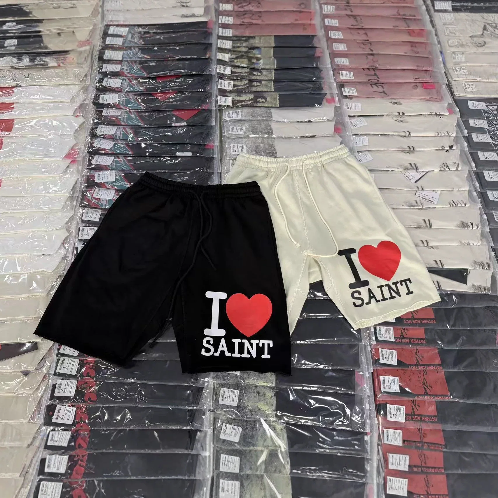 

American Retro Heart Print Casual Shorts SAINT Mx6 SS26 5th Drop Series Loose Fit Cotton Short Pants Low Waist Personality Pa...