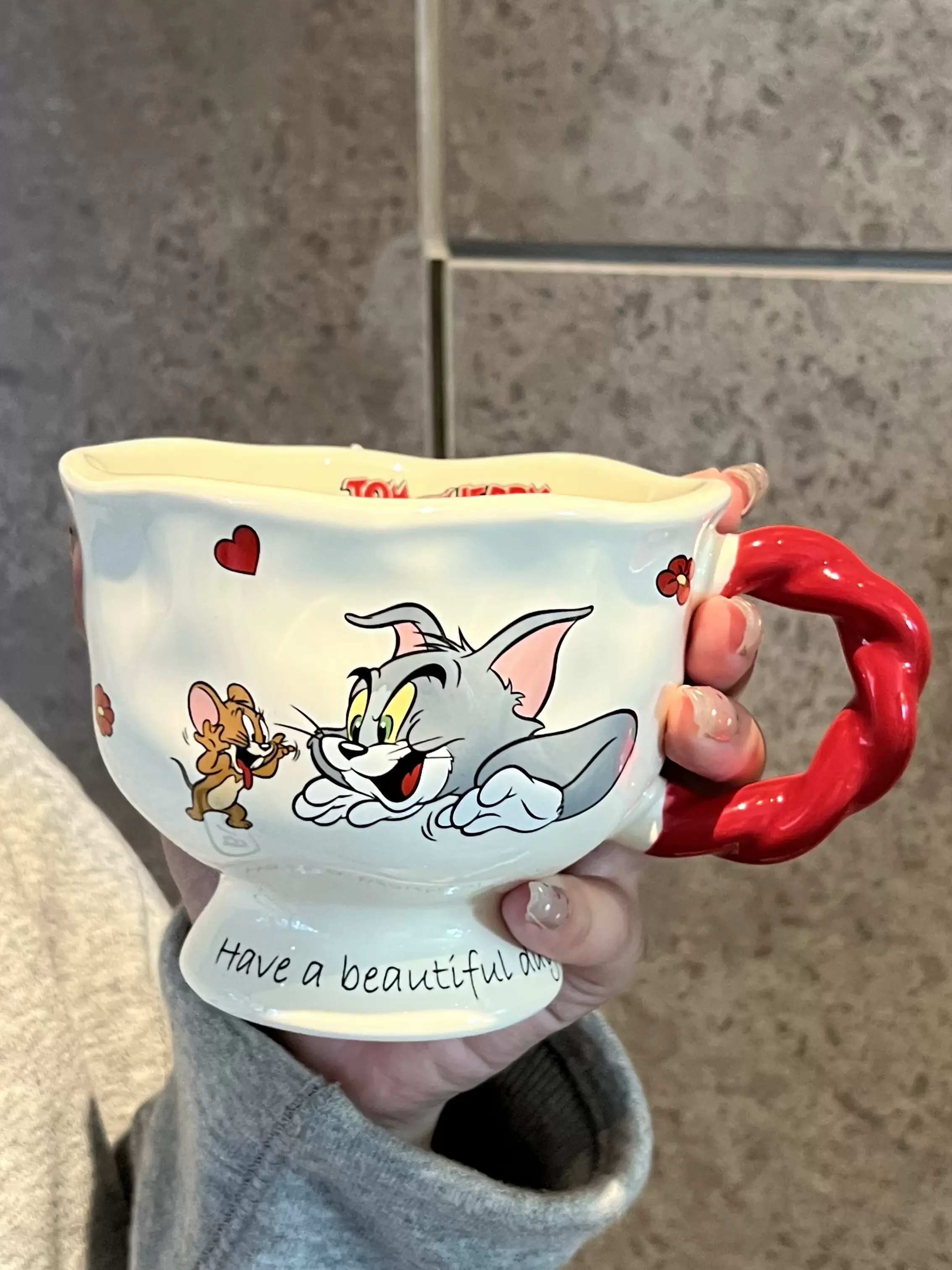 

Новинка 2024, керамическая кружка Tom And Jerry, детская Изысканная красивая керамическая кружка, кружка для кофе для влюбленных, Подарочная кружка-сюрприз