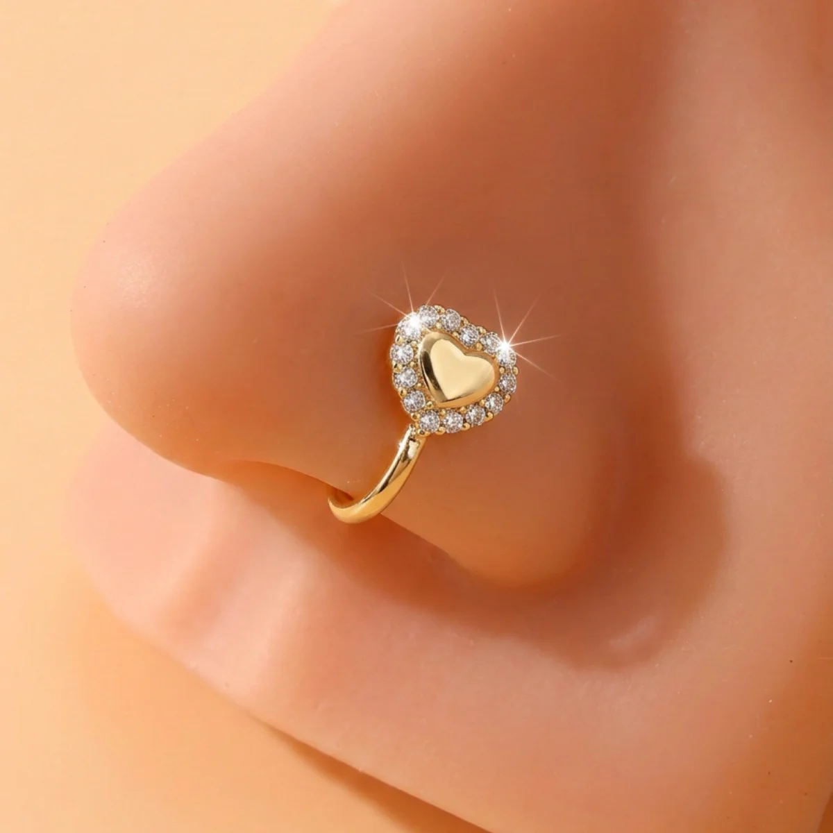 1-Piece Sweet Cool Spicy Girl Wind Full Zirconium Love Non Perforated Nose Clip Golden U-shaped Nose Ring Women's Japanese and K