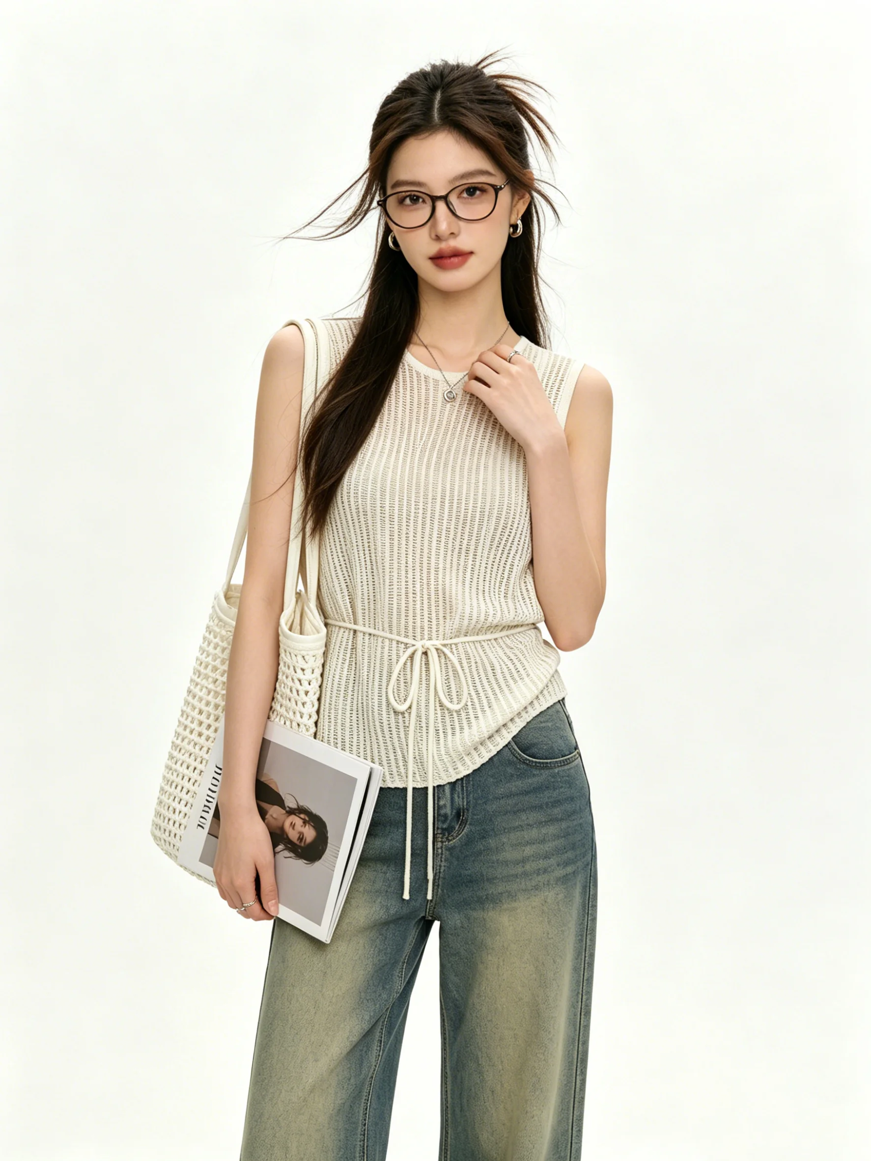 

Ladies Korean Style Hollow out Knitted Tank Top And Bottoms Two Piece Set Breathable Summer Fashion Casual Wear