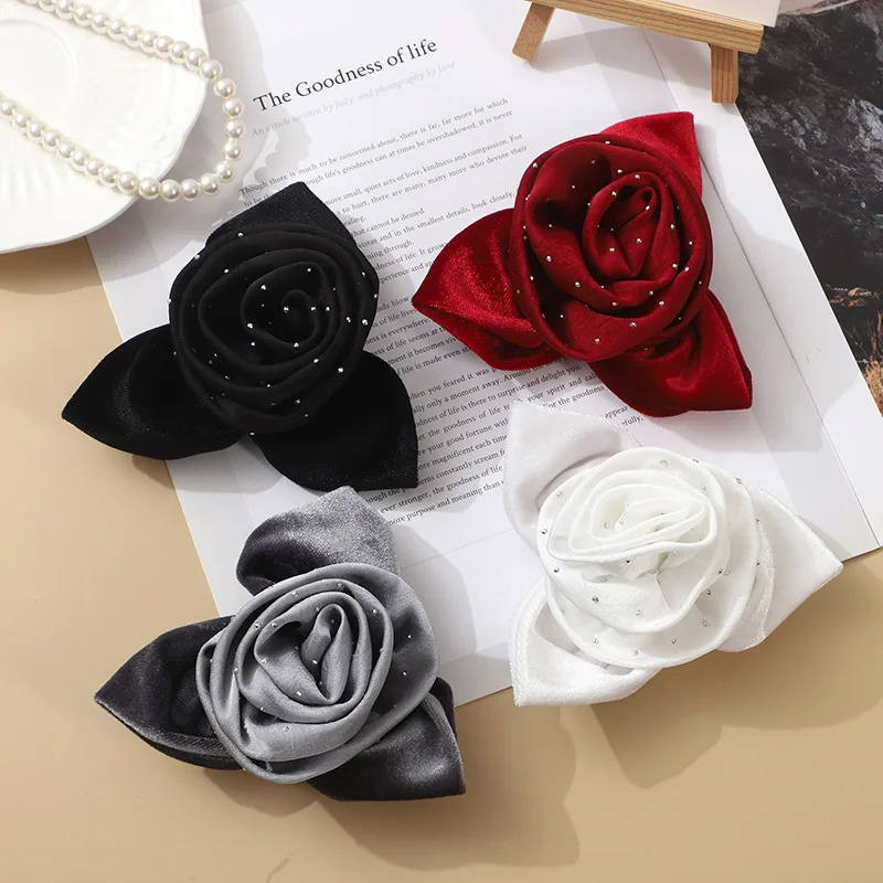Bright Silk Wrinkled Rose Flower Brooch Women's Jewelry Accessories Pin Wedding Party Banquet Gift Corsage