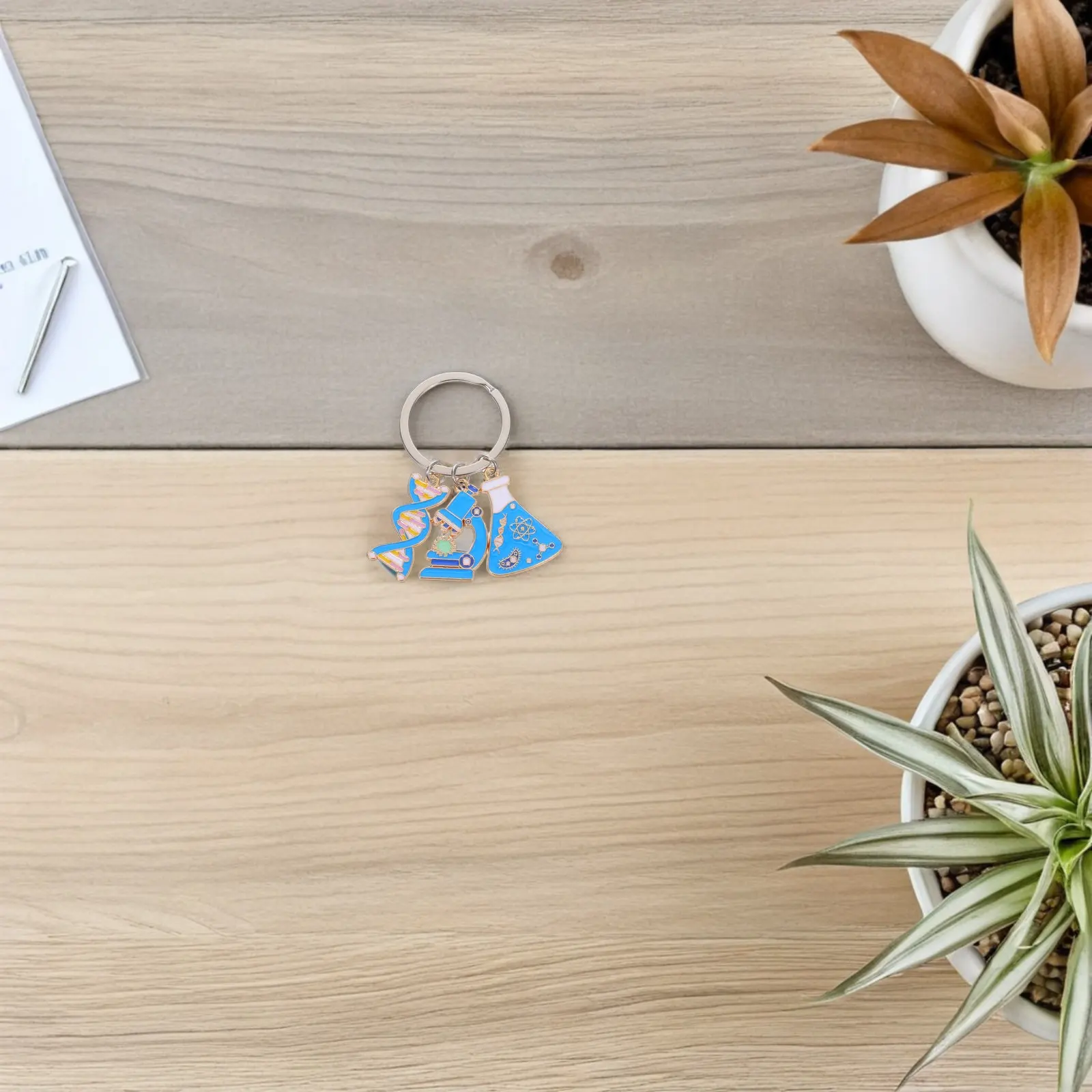 Microscope Dna Keychain Science Lab Equipment Keychain for Students Teachers Technologists Bag Charm Wallet Purse Car Keys