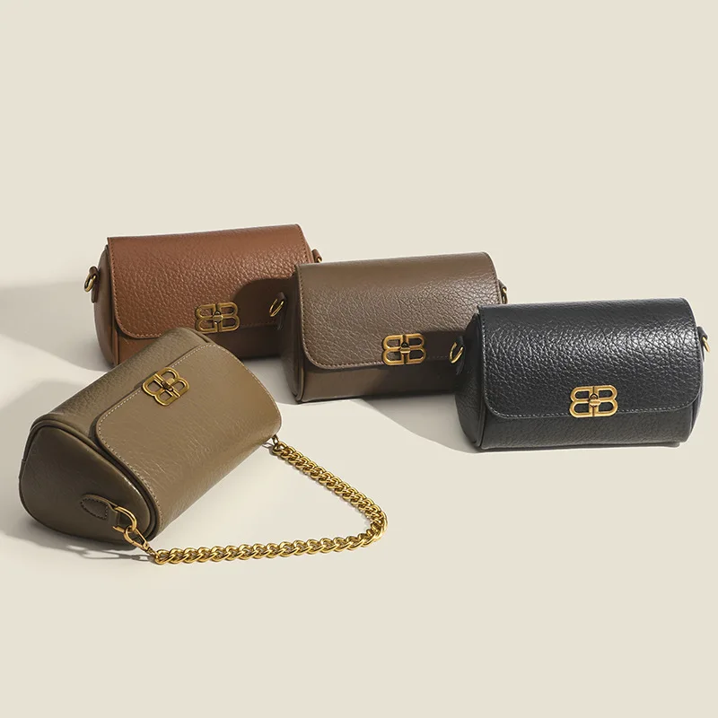 

Trendy Spring Summer Chain Strap Shoulder Bag for Women Elegant Retro Minimalist Small Square Purse Ladies Fashion Handbag