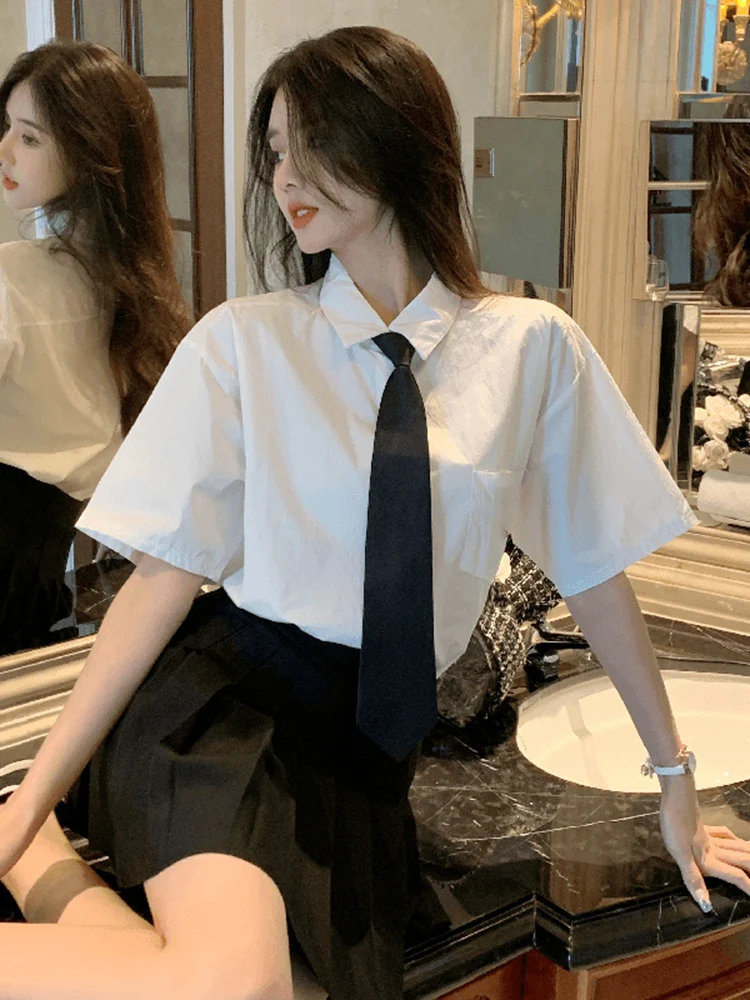 

Women's Loose Basic White Short Sleeve Shirt Summer 2023 Japanese Style Sweet College Fashion Collar JK Uniform