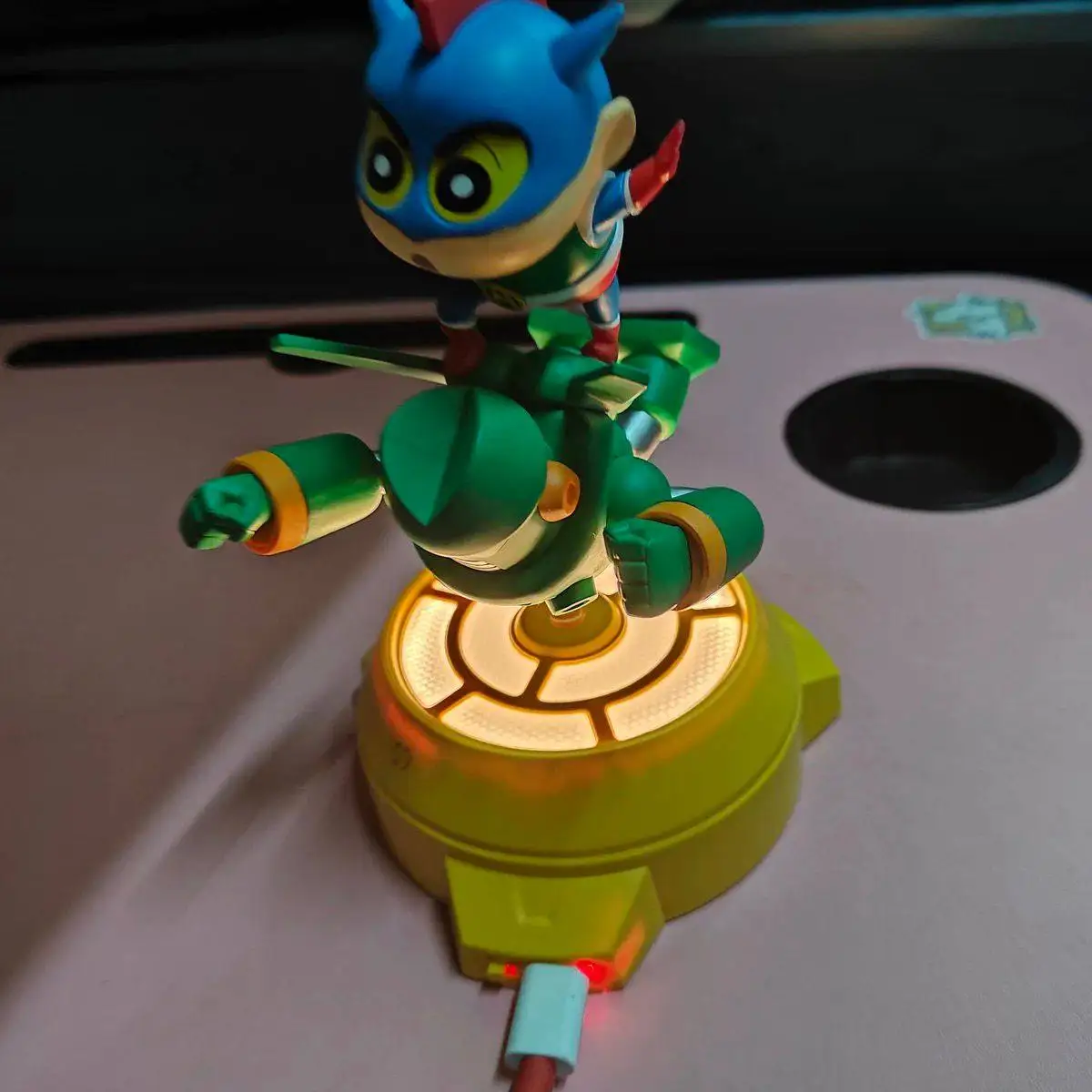 Genuine Rotating Crayon-Shin Night Light Action Kamen Figure Ornament Bedside Lamp Bedroom Decor Birthday Gift For Anime Fans