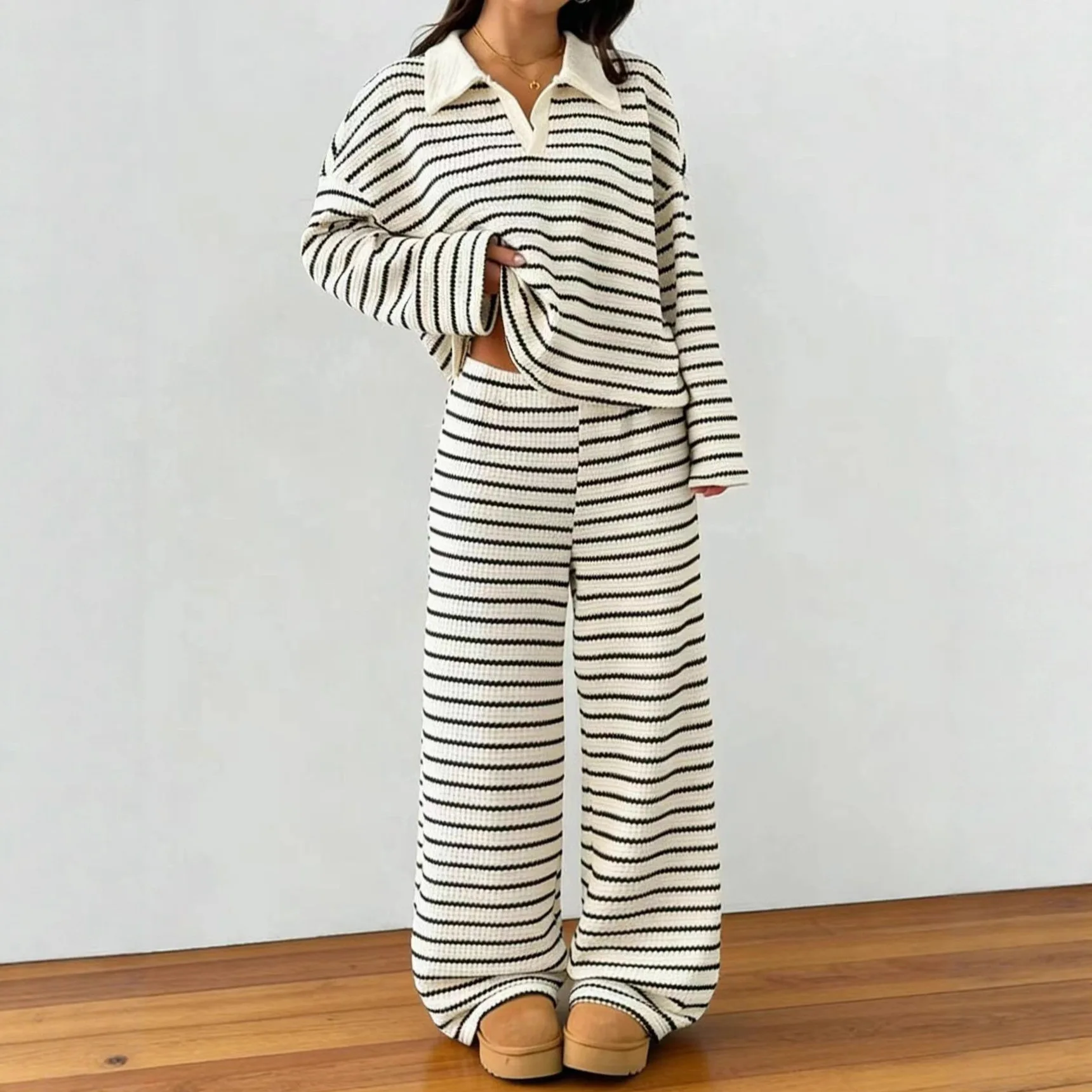 

Women's Striped Knit Two Piece Set V Neck Long Sleeve Top Wide Leg Pants Y2K Casual Loungewear Tracksuit for Daily Outfits