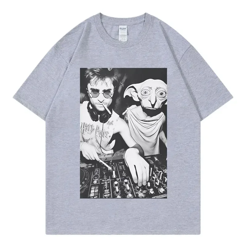 With Dobby The House Elf DJ Smoking Funny Meme T Shirt Gothic Vintage Short Sleeve T-shirt Unisex Fashion Casual Loose T-shirts image 2