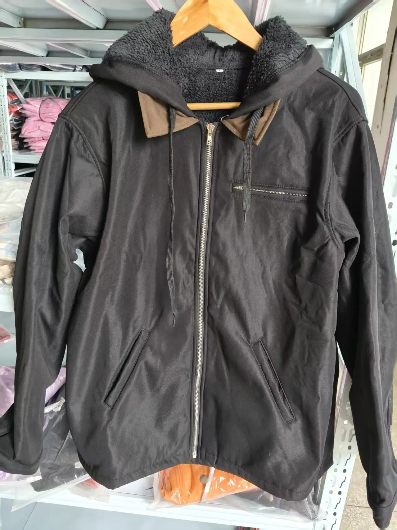 Men's Solid-Color Hooded Cotton Jacket Casual Trendy Fleece Zipper Pocket Winter Coat for Outdoor Wear