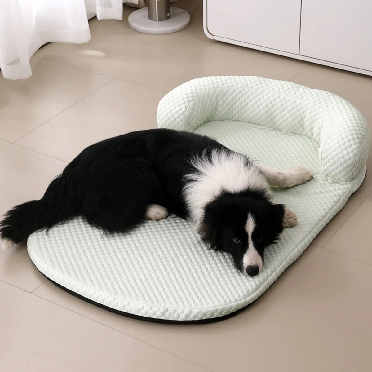 Summer Cooling Dog Bed Removable Ice Silk Cooling Pet Mat Ati-slip Cat Bed with Pillow Cooling Fabric Dog Cat Bed Pet Cushion view 4