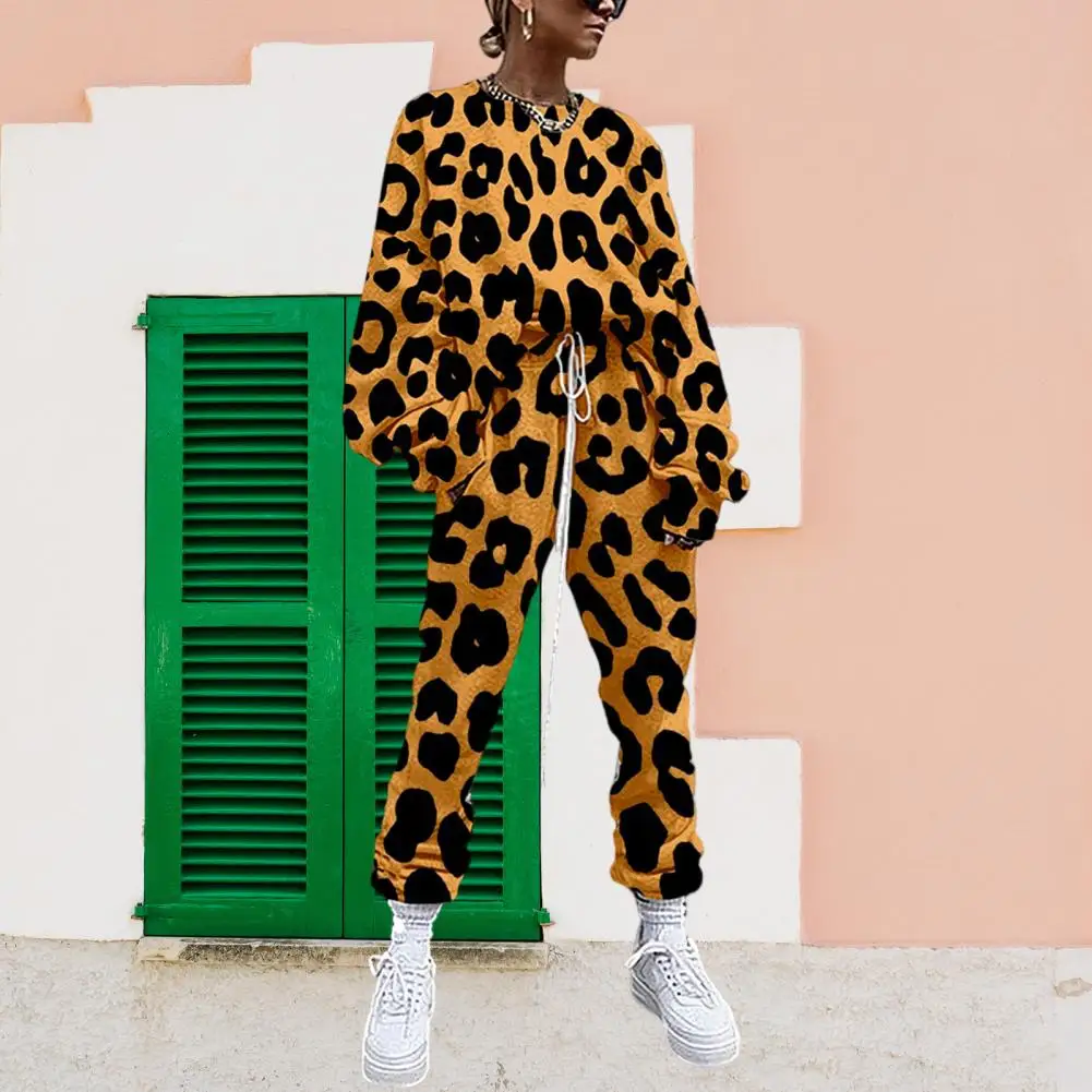 2Pcs/Set Stylish Women Tracksuit Washable Women Top Pants Leopard Relaxed Fit 3D Digital Print Outfit Tracksuit Streetwear