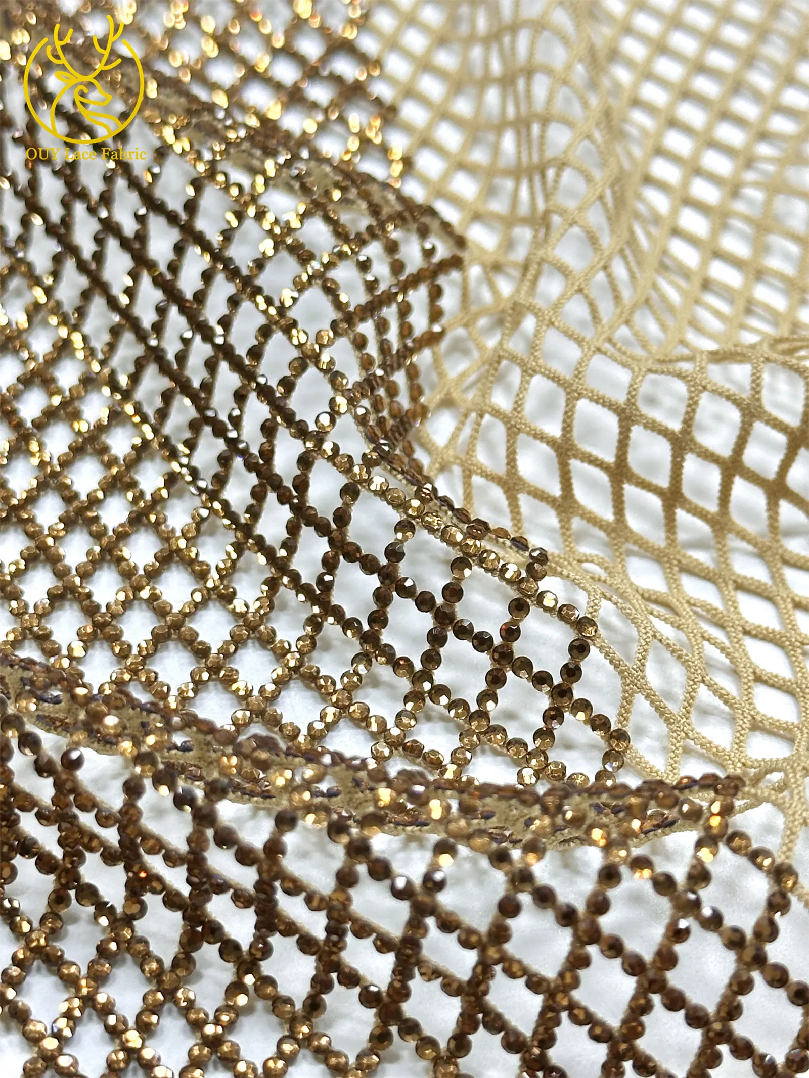 Eisblauer Nigerianischer Glasdiamant-Netzstoff 2026 Hochwertiger Afrikanischer Spitzenstoff Hochglänzender Hochzeits- und Partykleid-Stoff zum Nähen – Detail 12