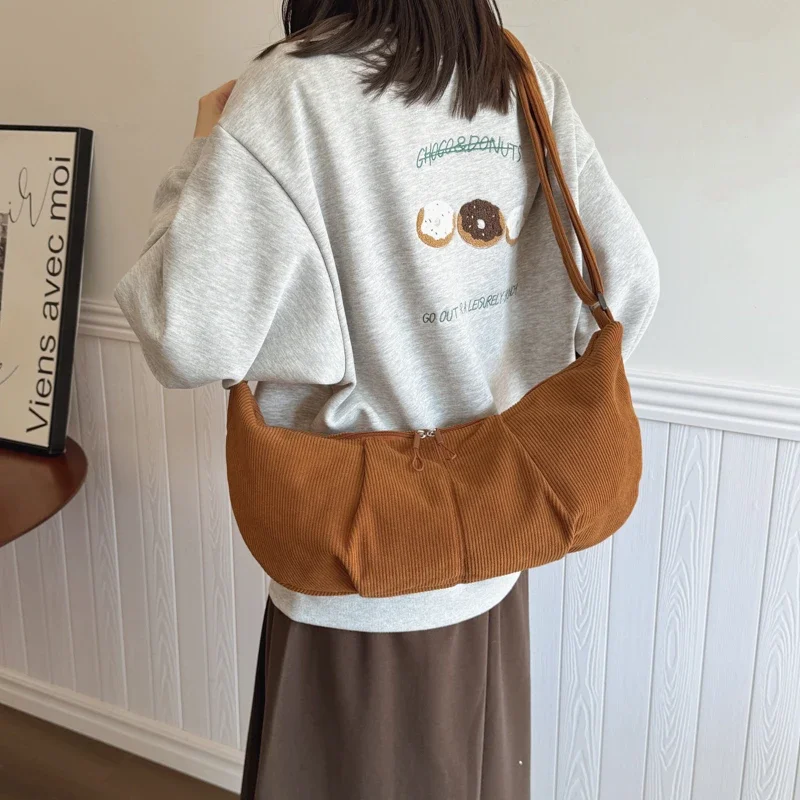 

Elegant Leather Diaper Bag For Women Luxury Crossbody Bag Minimalist Designer Tote Vintage Style With Ample Storage