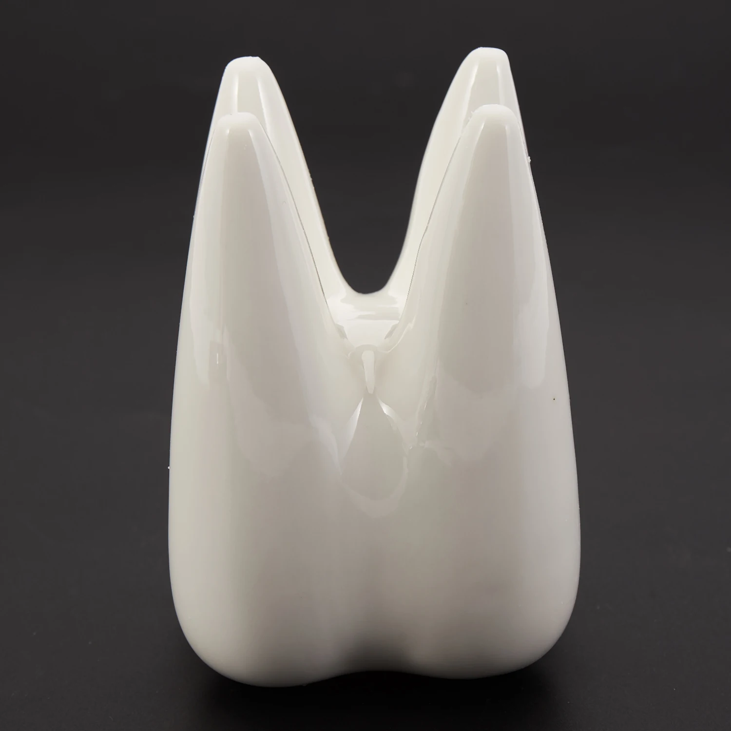 

HLZS-Белый цветочный горшок в форме зуба, современный дизайн, мини-кашпо для рабочего стола, креативный подарок (без растений)