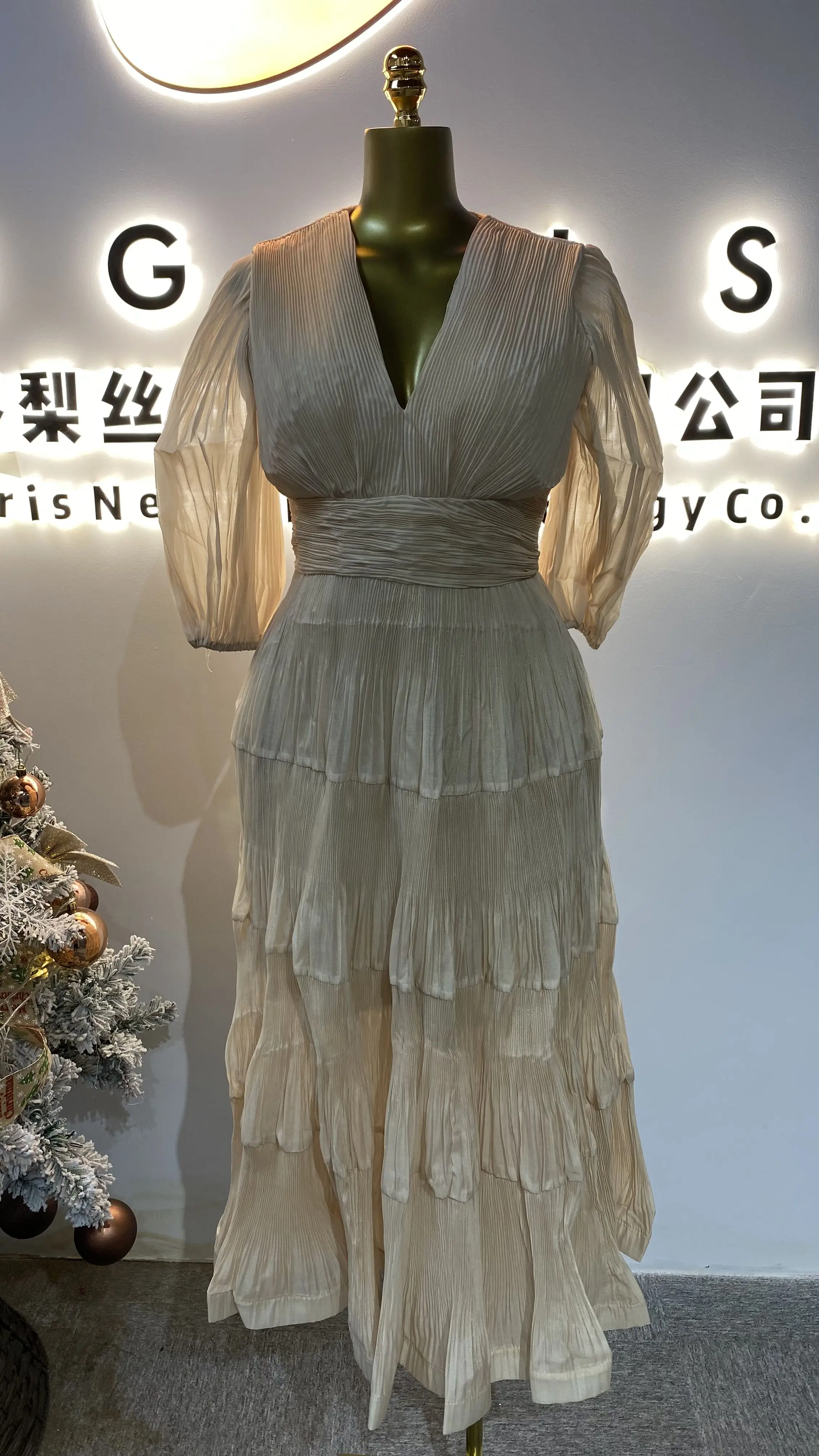 

Design Elegant Cute Fancy Long Sleeve V Neck Maxi Slim Chiffon Pretty Women Party Dress-GZMM360