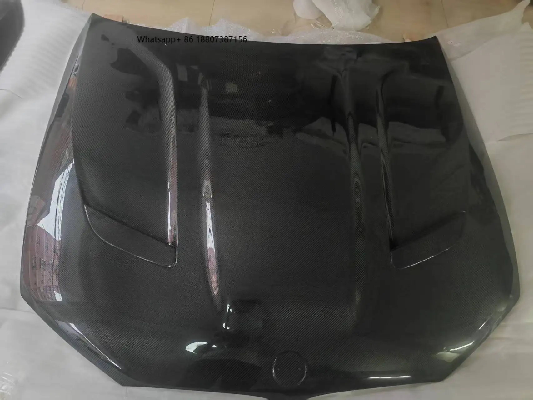 

Высококачественный капот из карбона в стиле CS для F90 M5 G30, идеальная совместимость.