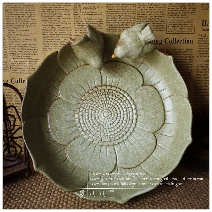 Home Decoration Europe Style 2 Birds Decorated Glazed Ceramic Retro Fruit Plate Porcelain Snack Tray Home Ornament  26*26*10cm