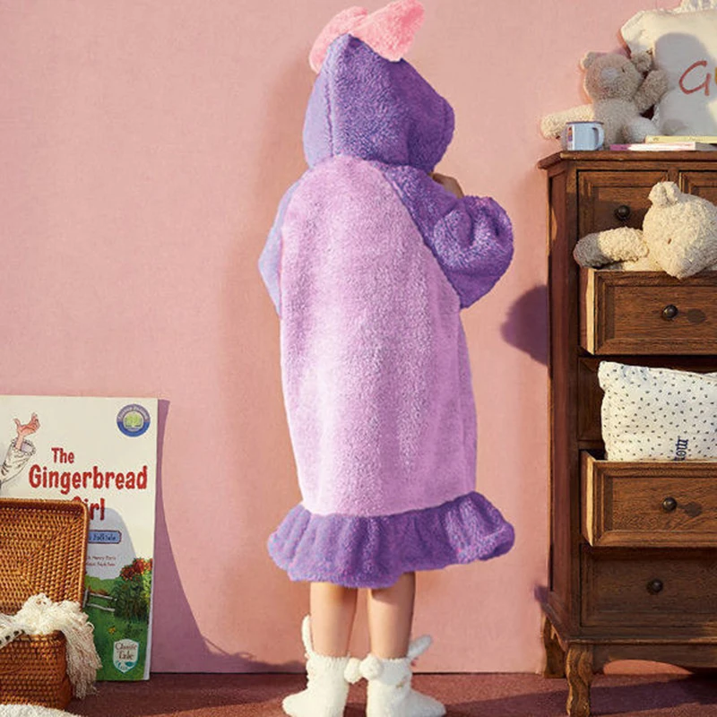 Flannel Warm Bathrobe For Girls Pajamas Hooded Princess Nightgown Robes Children Dressing Gown Sleepwear Long Sleeve Nightshirts