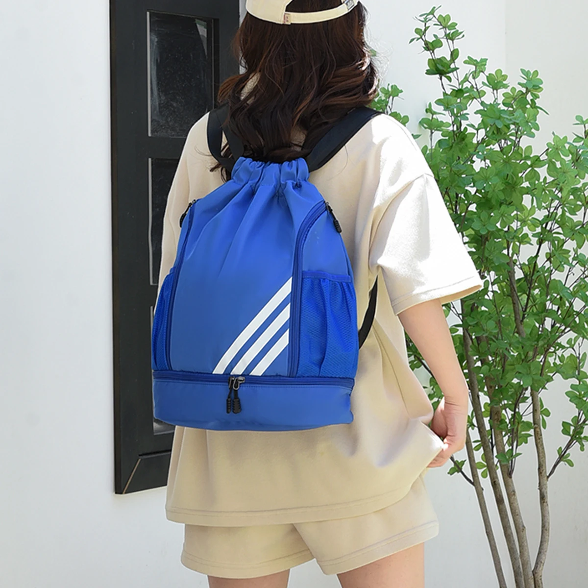 حقيبة ظهر رياضية، حجرة فصل رطبة وجافة، تخزين الأحذية، رباط أكسفورد، أشرطة قابلة للتعديل، حرم الجامعي لكرة السلة