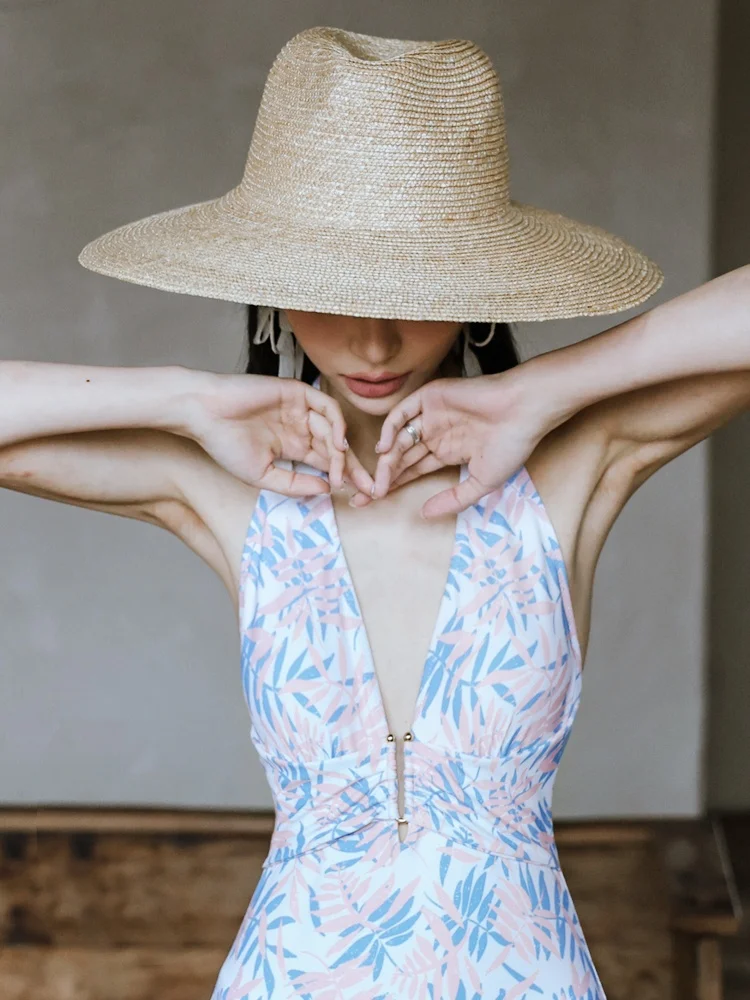 Sexy Female Bikini Pure Desire Japanese Style Beach Thermal Spa Swimsuit Floral Print One-Piece Swimsuit Casual Swimwear