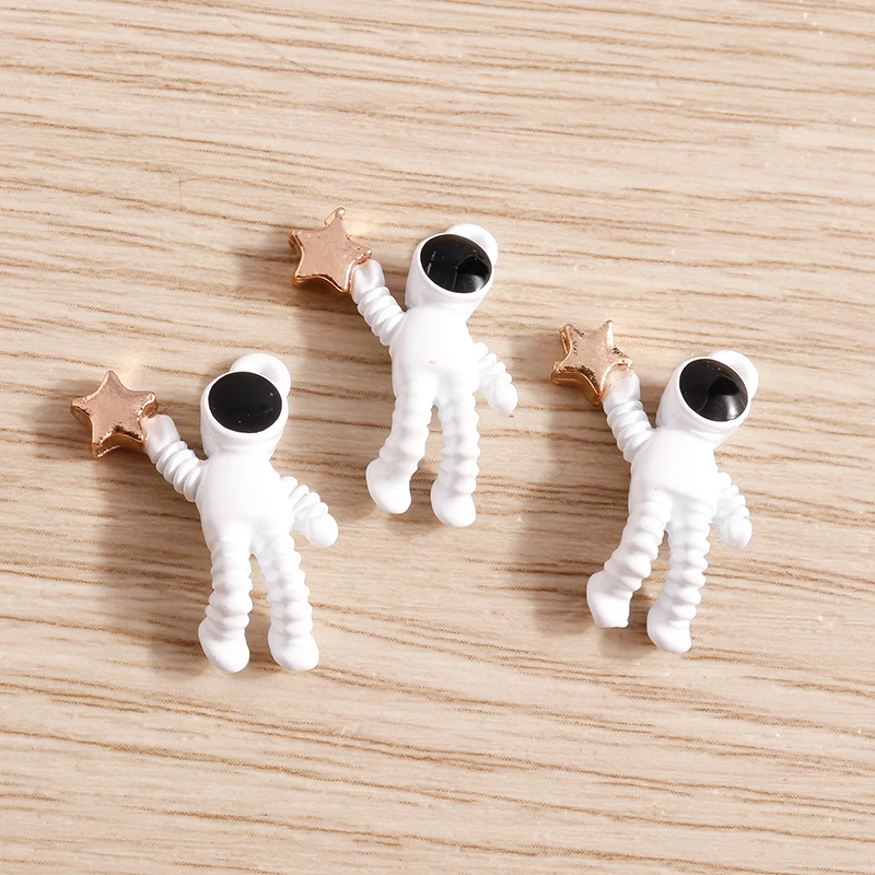 Tusember 10 Stück Legierung Spaceman Stern Astronaut Charm Anhänger für Schmuckherstellung Ohrringe Armband Halskette Zubehör DIY Handwerk – Detail 5