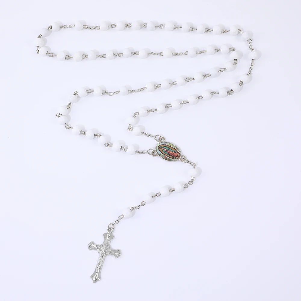 Blaue Rosenkranzkette für Damen und Herren, 6 mm, aus Holz, lange Kette, religiöser Anhänger mit der Jungfrau Maria und einem Kreuz, Herrenschmuck für Partys, Geschenk. – Detail 7