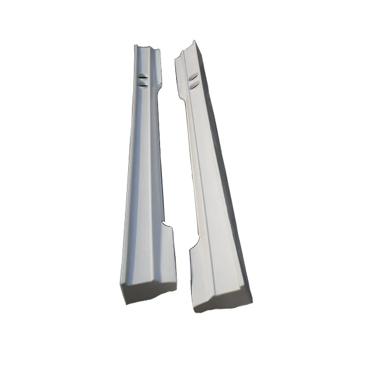 

Suitable for Nissan R34 GTR side skirts, skirts, resin fiber products, lots of discounts